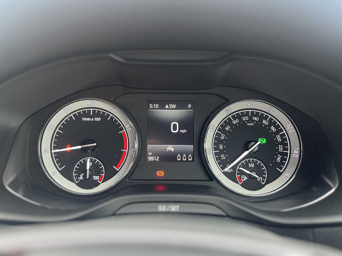 SKODA Karoq SUV 1.5 TSI (150ps) SportLine ACT