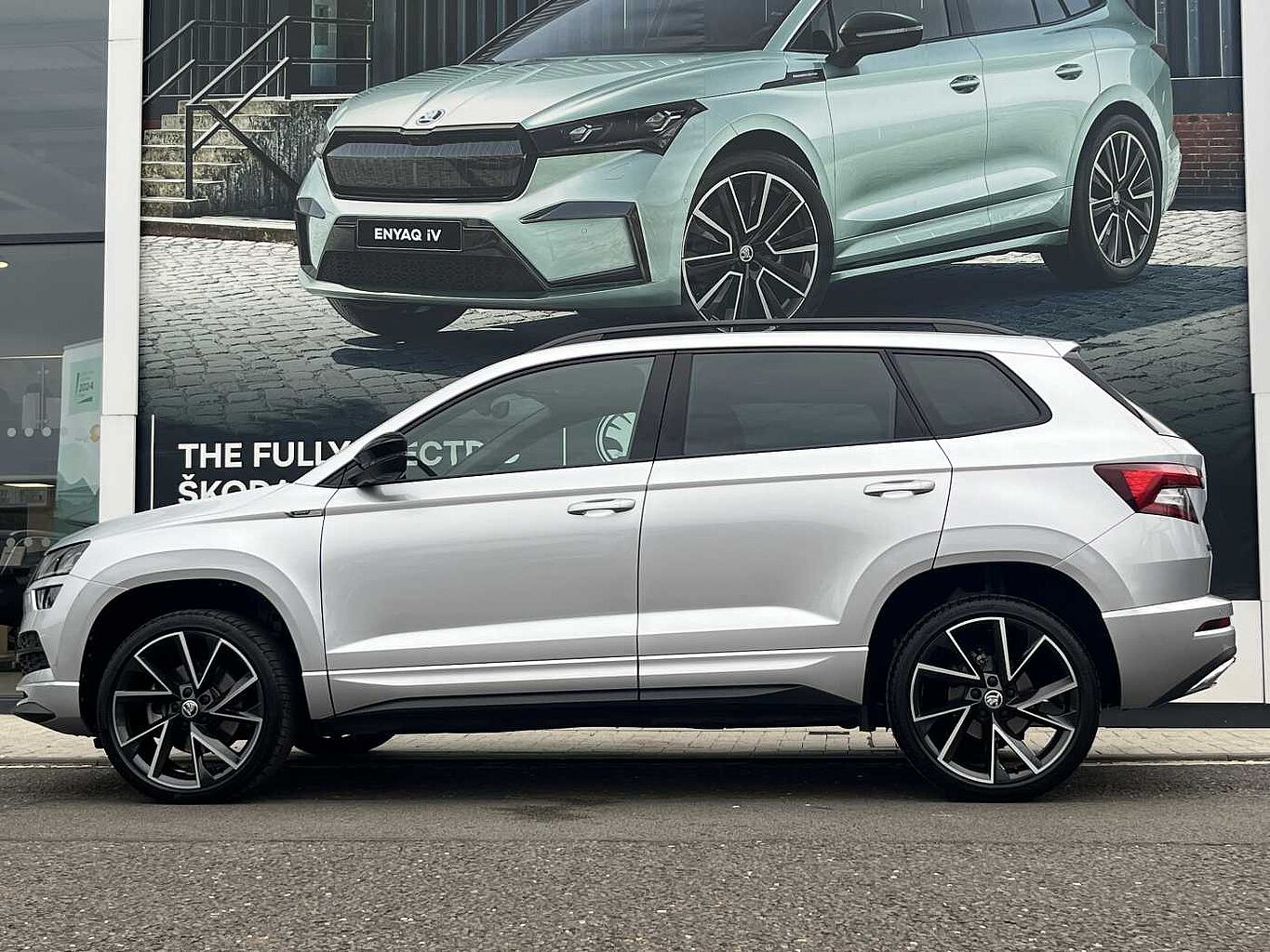 SKODA Karoq SUV 1.5 TSI (150ps) SportLine ACT